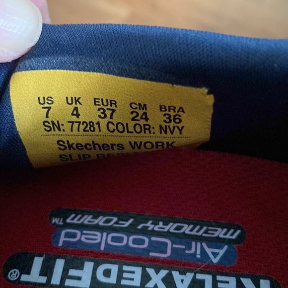 Skechers foot wear - Picture 5 of 6